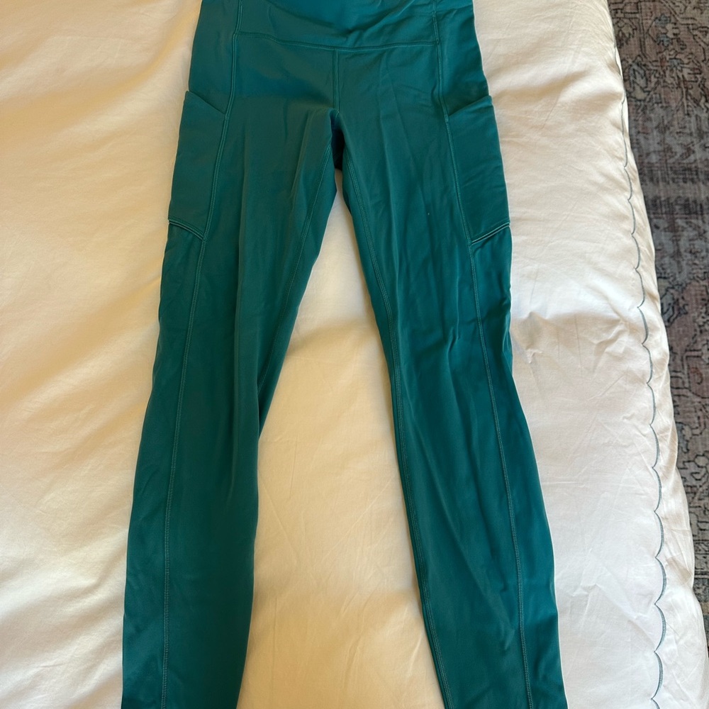 Lululemon Teal High-Waisted Leggings with pockets